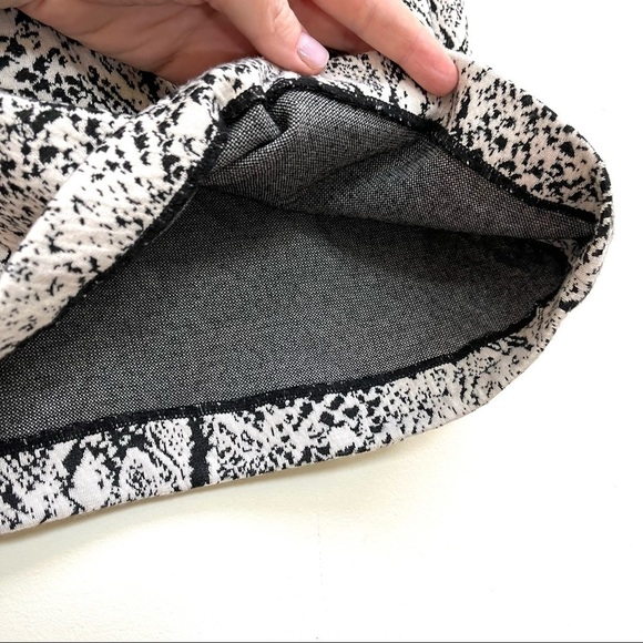 Calvin Klein Snake Print Sheath Dress, Size 14 - Picture 6 of 9